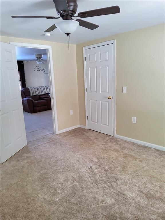 206 E Elm Street — photo 23
