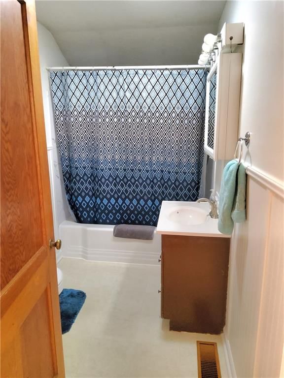 206 E Elm Street — photo 34