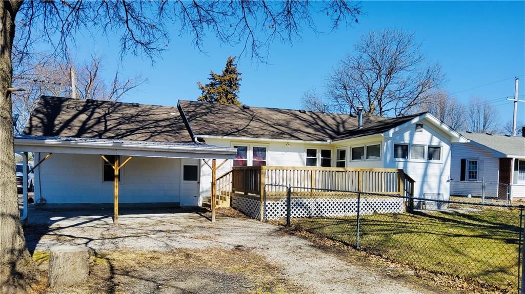 206 E Elm Street — photo 39