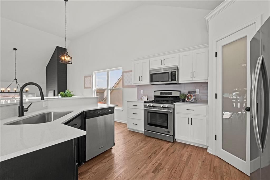 707 Lucille Street — photo 13