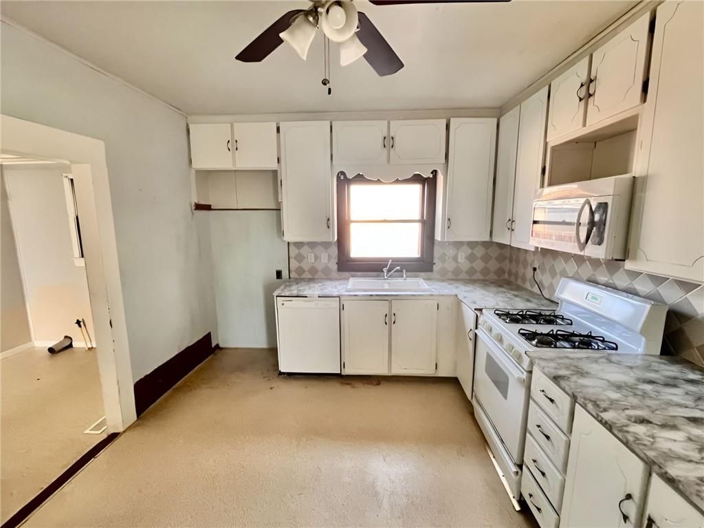 626 S Cherry Street — photo 11