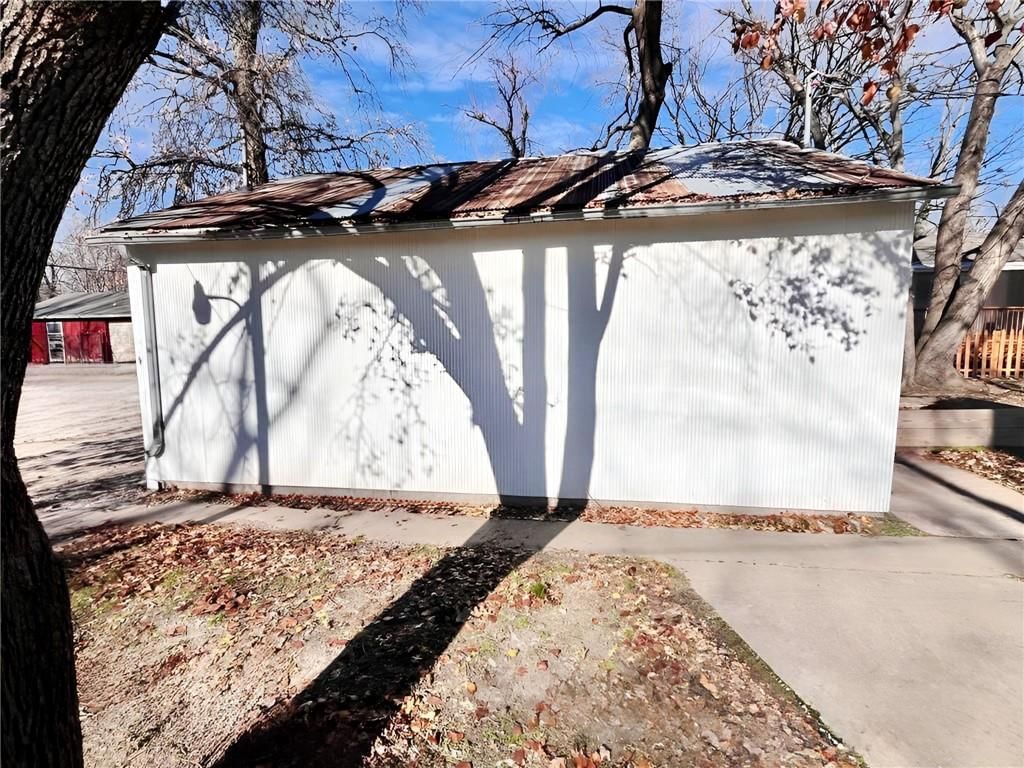 626 S Cherry Street — photo 31
