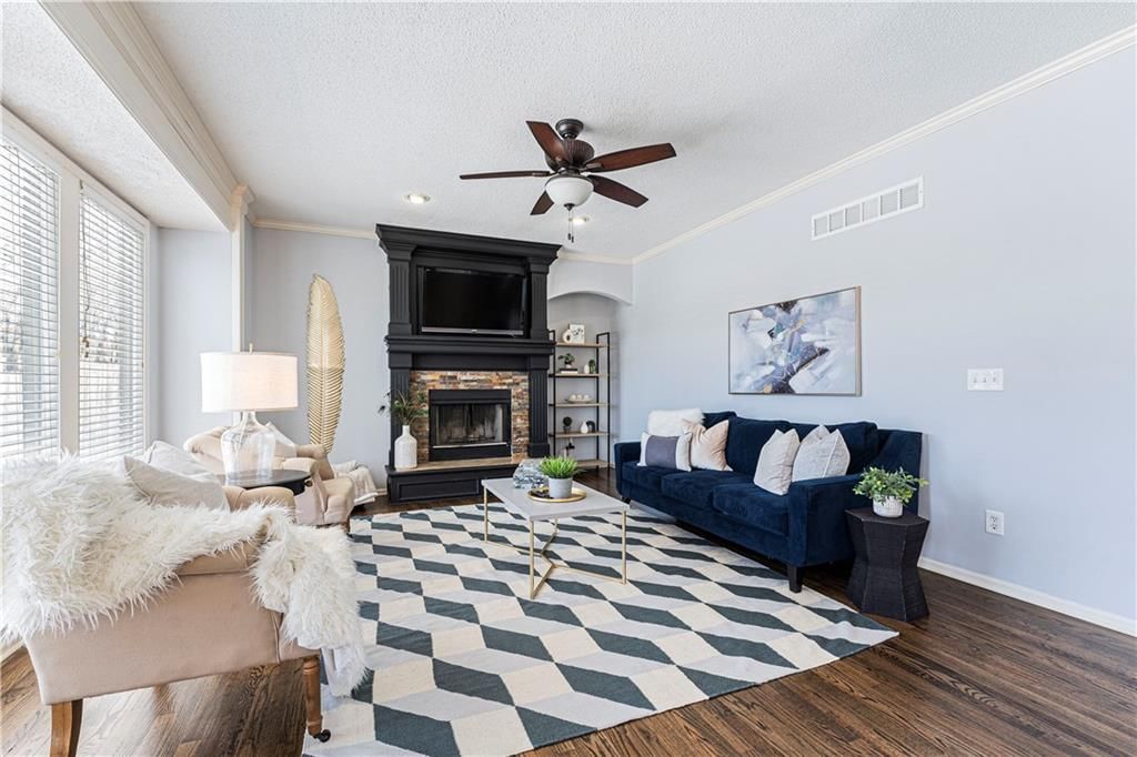 15020 Horton Street — photo 11