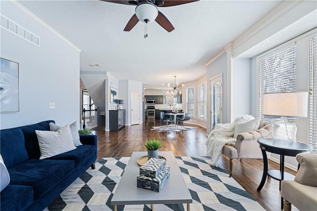 15020 Horton Street — photo 13