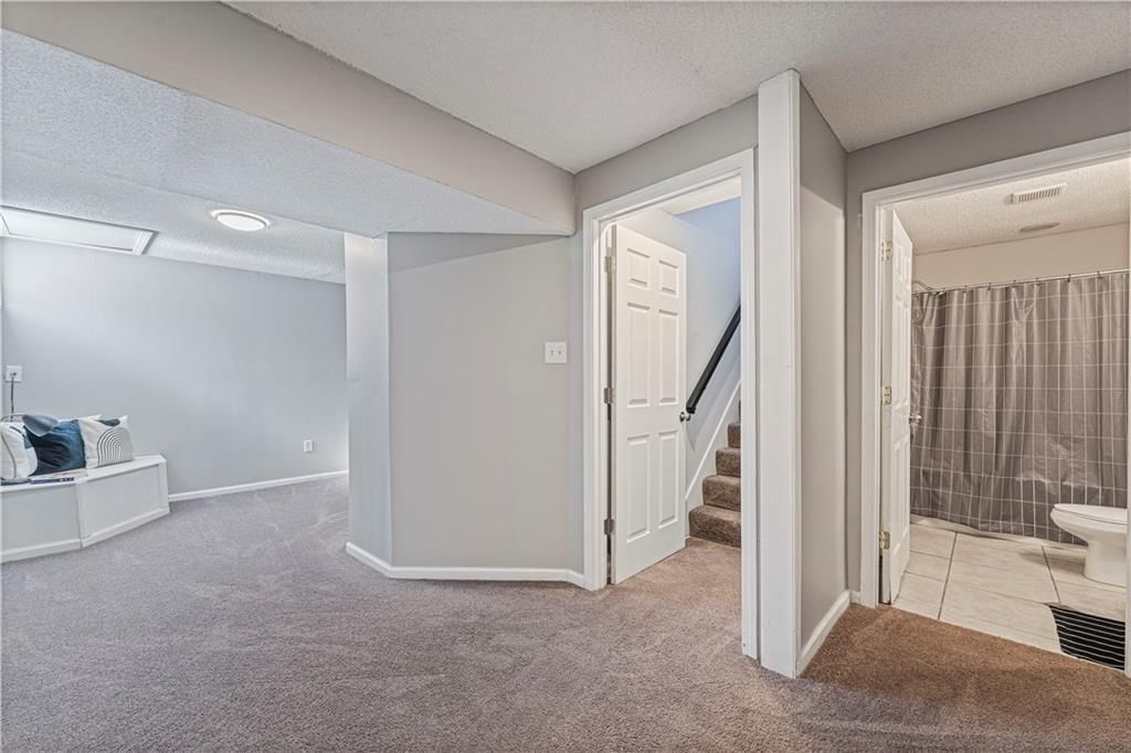 15020 Horton Street — photo 35