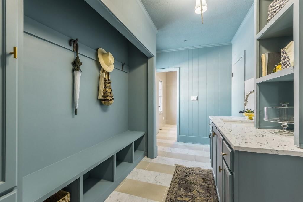 1709 A Street — photo 11