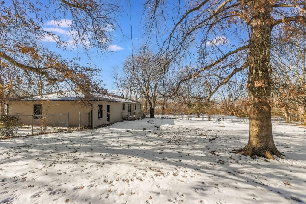 1709 A Street — photo 38