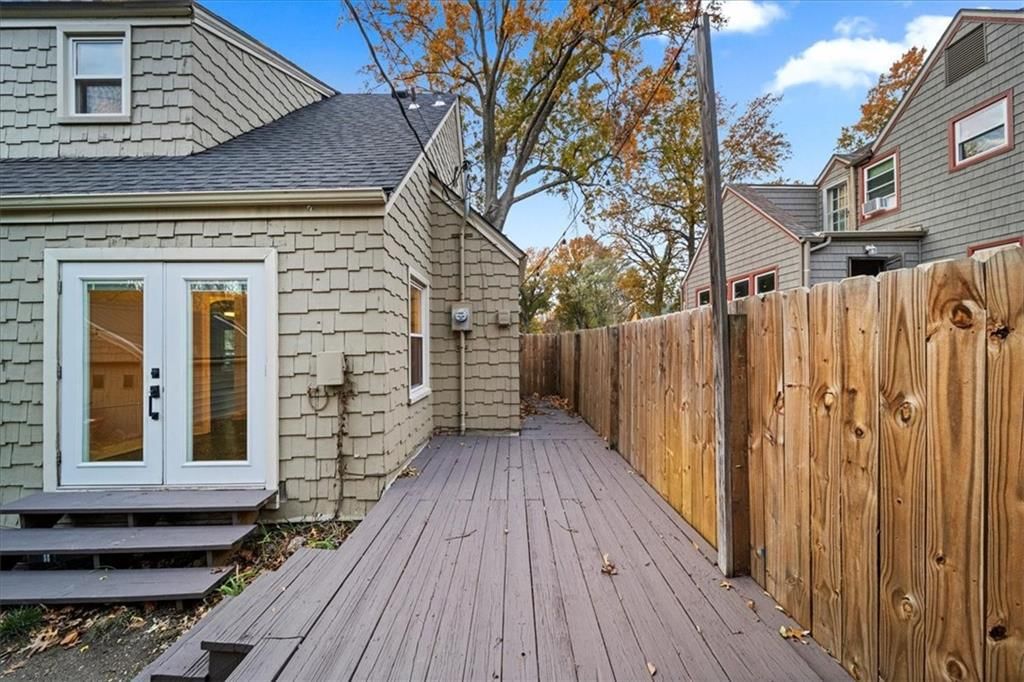 7611 OAK Street — photo 30