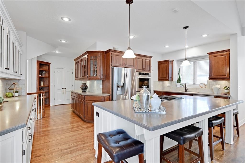 5720 W 146th Street — photo 13