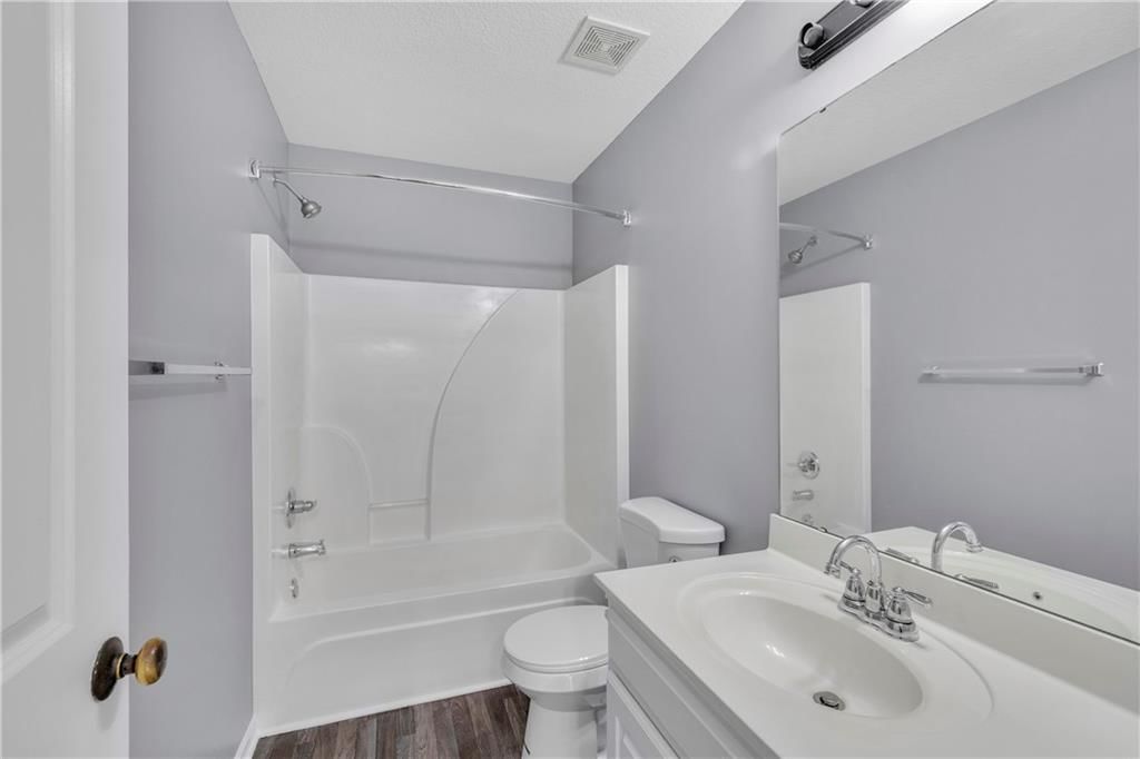 207 NW Willow CT N/A — photo 16