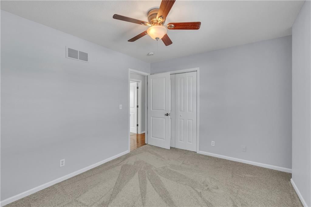 207 NW Willow CT N/A — photo 17