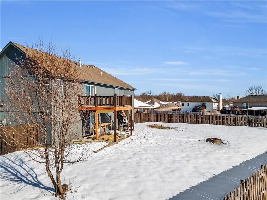 207 NW Willow CT N/A — photo 25