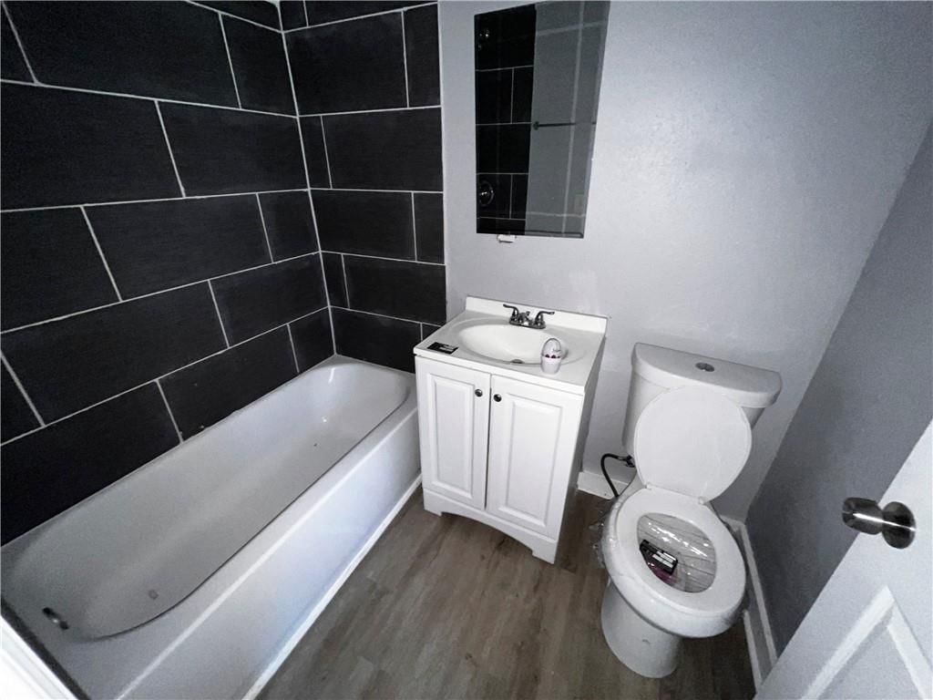 6001 Chestnut Avenue — photo 13