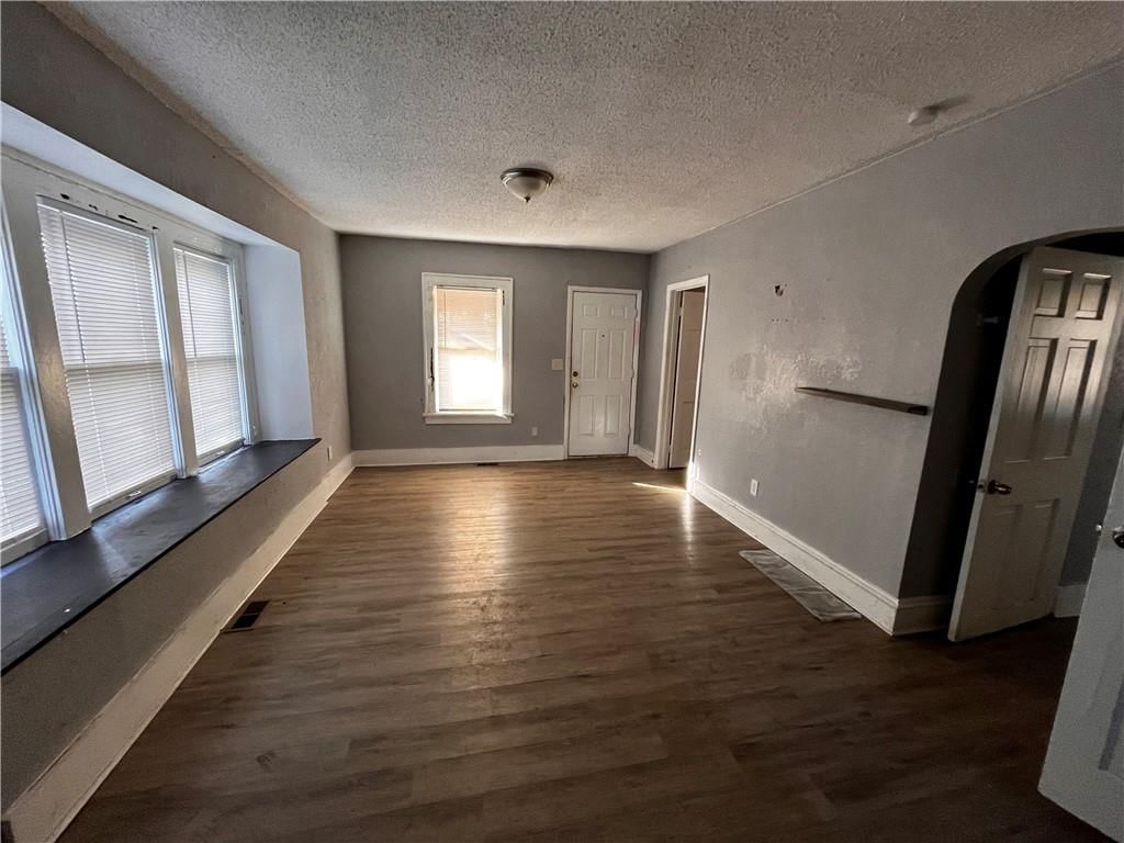 6001 Chestnut Avenue — photo 6