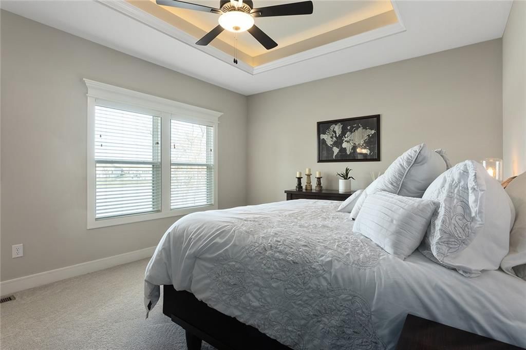 818 NW Hickory Ridge Drive — photo 21