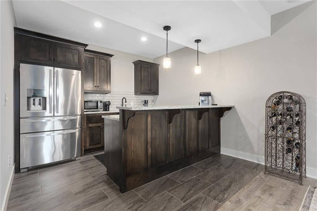 818 NW Hickory Ridge Drive — photo 34