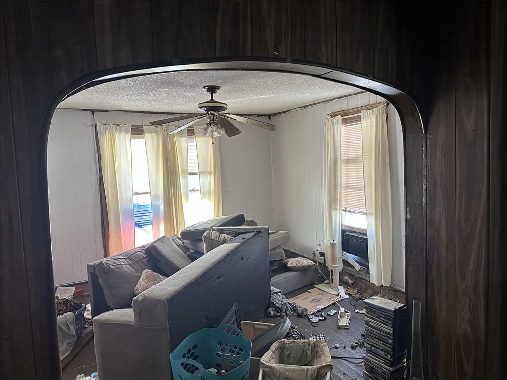 1221 E Pine Street — photo 7