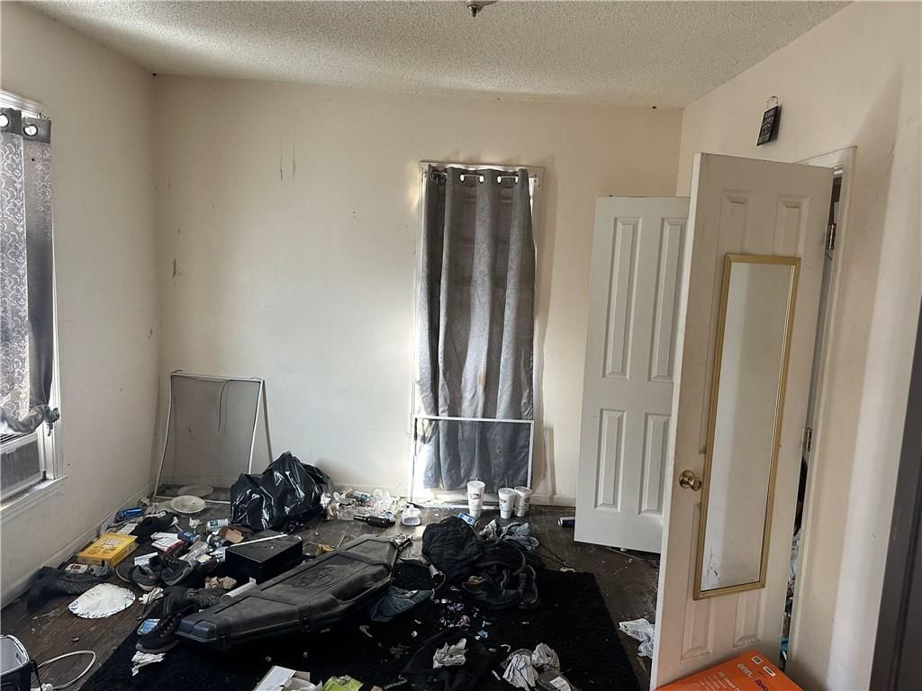 1221 E Pine Street — photo 10