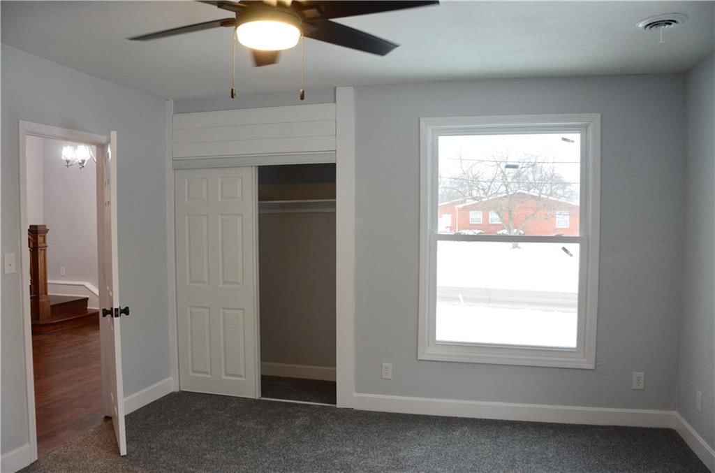 111 E 6th Street — photo 23