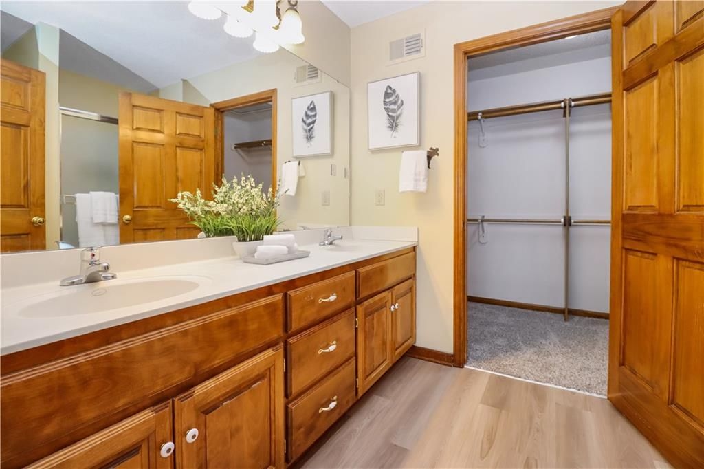 1919 S Remington Court — photo 15