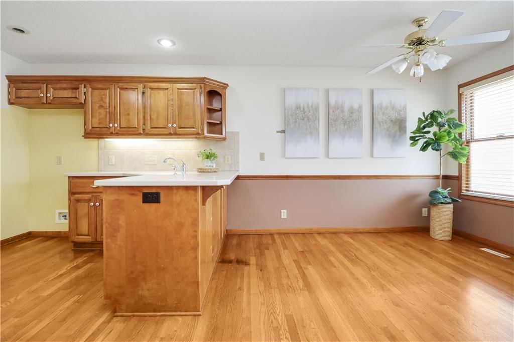 1919 S Remington Court — photo 10