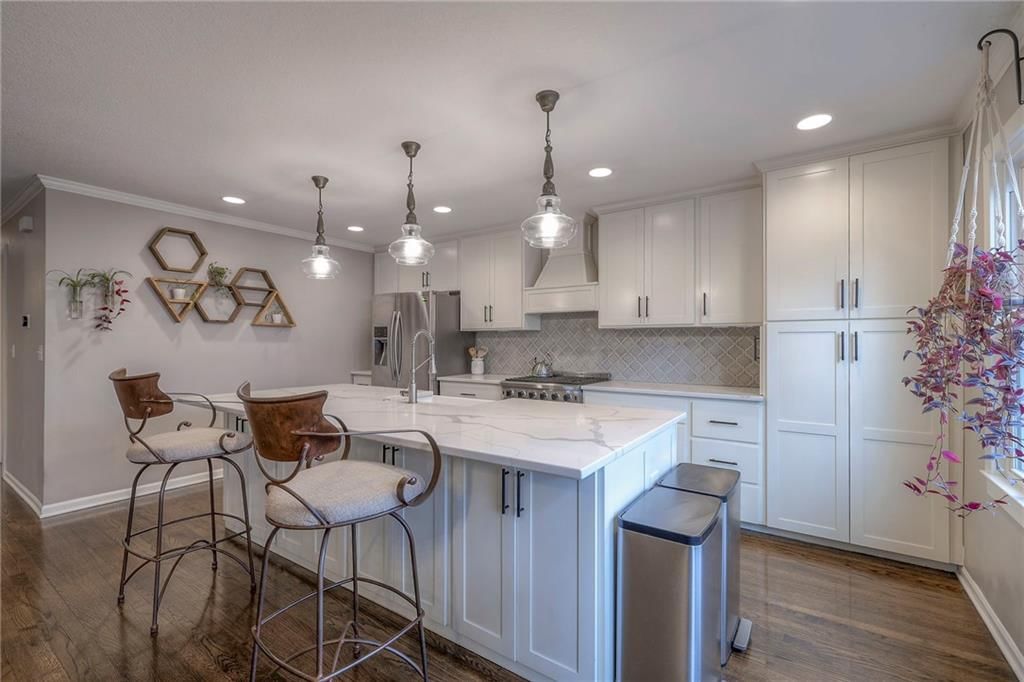 6000 W 86th Street — photo 11