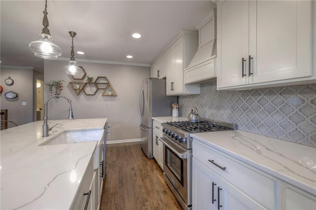 6000 W 86th Street — photo 14