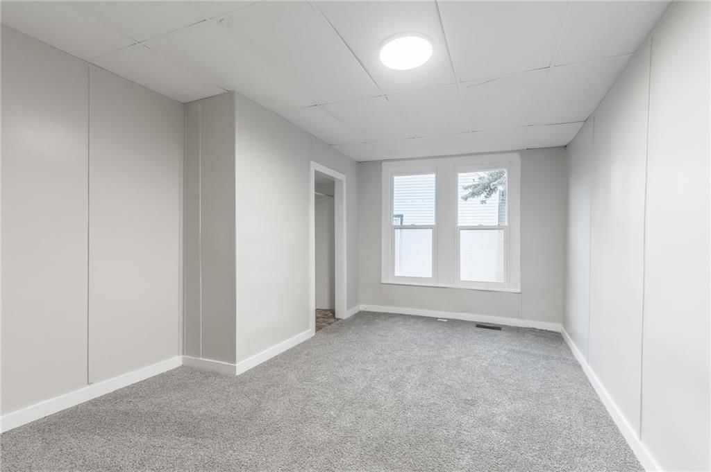 209 Walnut Street — photo 13
