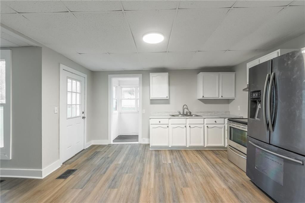 209 Walnut Street — photo 8