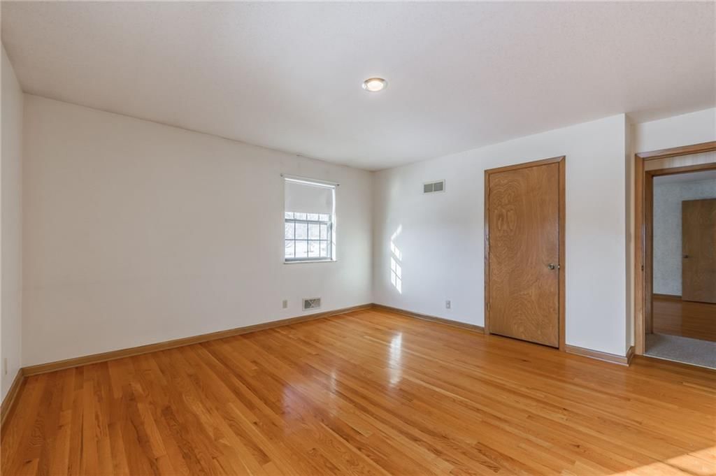 3027 Arlington Court — photo 32