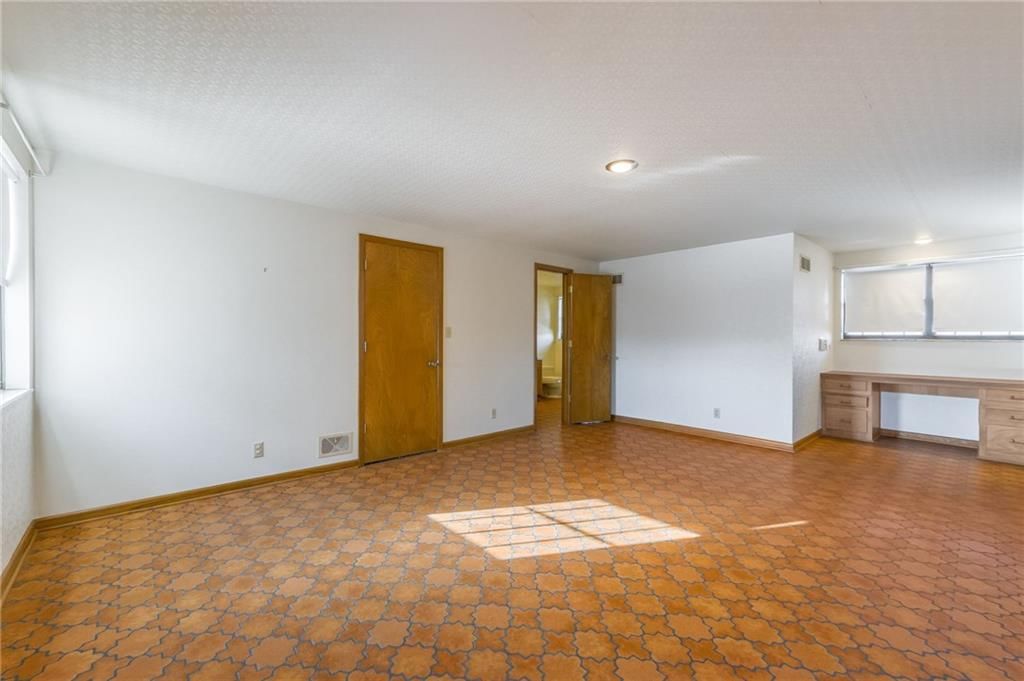 3027 Arlington Court — photo 35