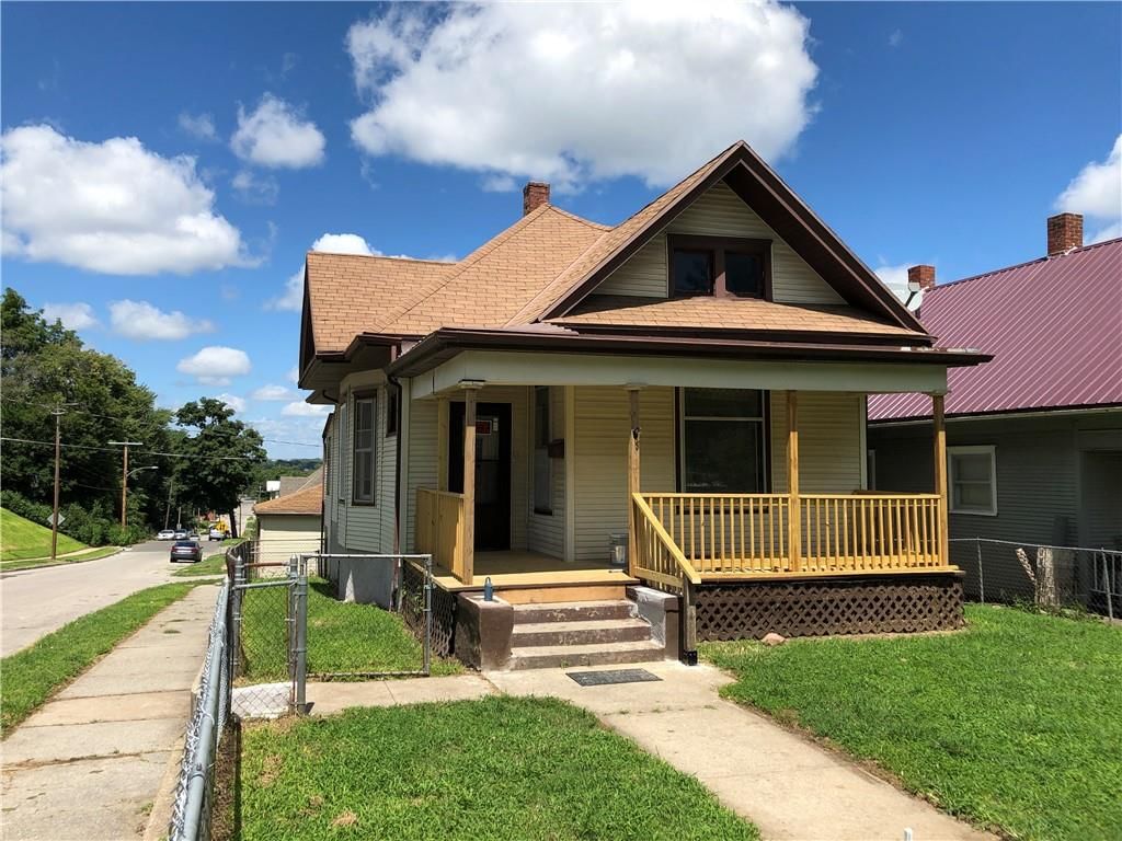 2601 DUNCAN Street — photo 2
