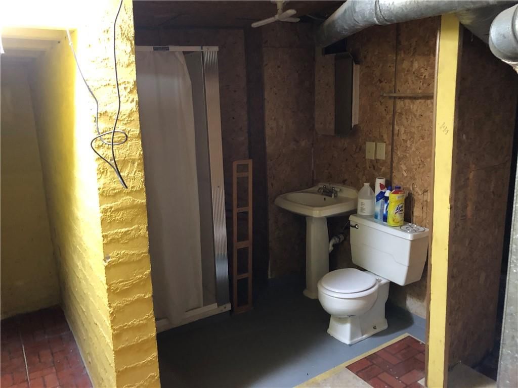 2601 DUNCAN Street — photo 31