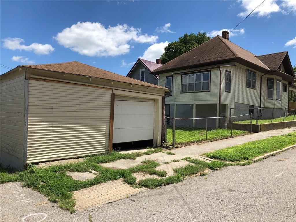 2601 DUNCAN Street — photo 8