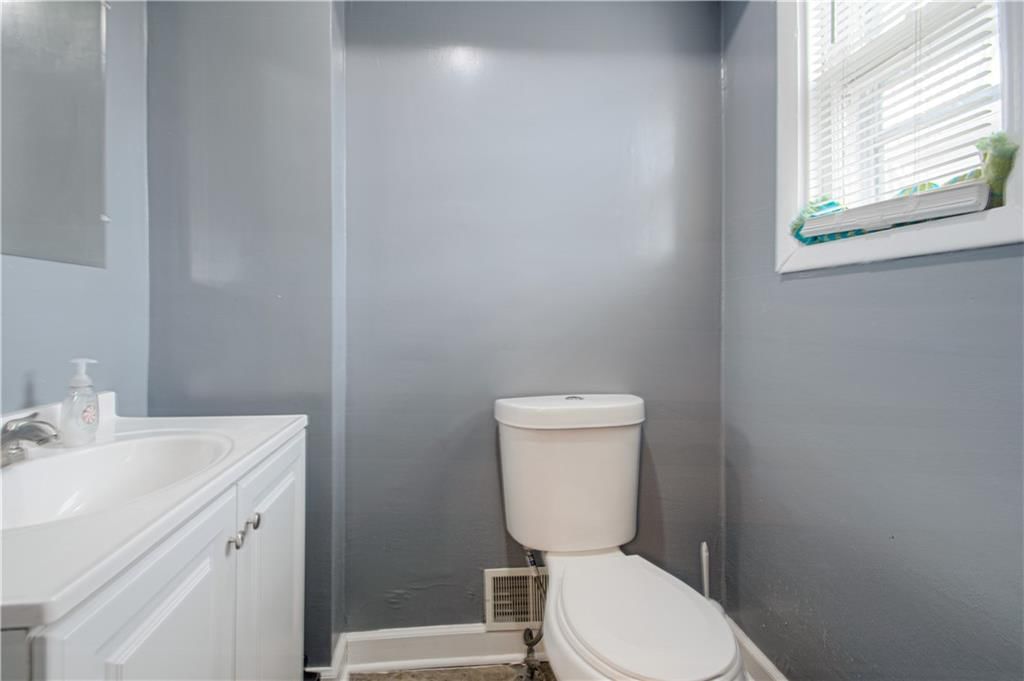 11210 E PUTNAM Street — photo 10