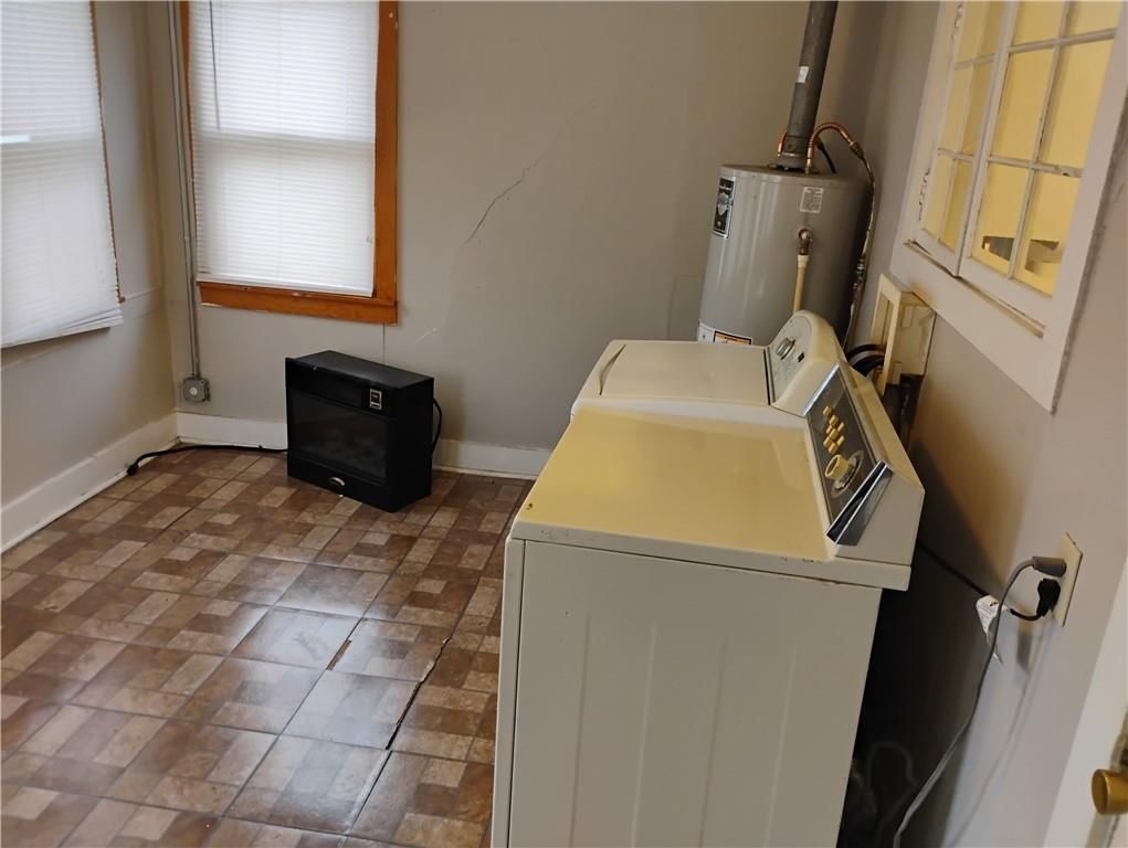502 S SUMMIT Street — photo 9