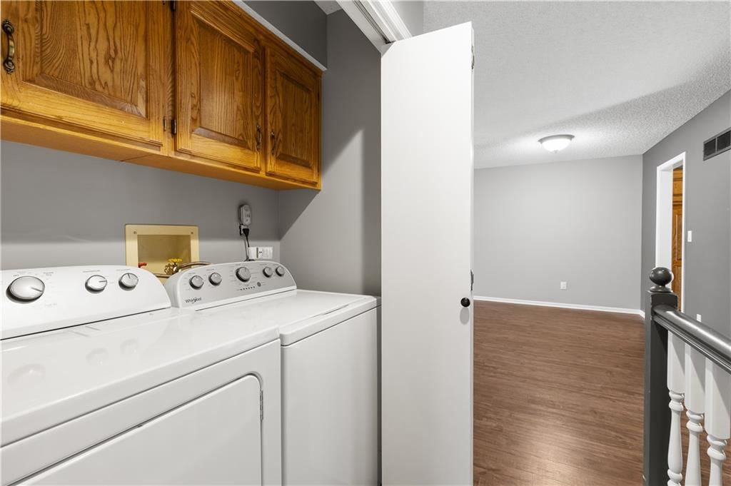 225 SE Ridgeview Drive — photo 20