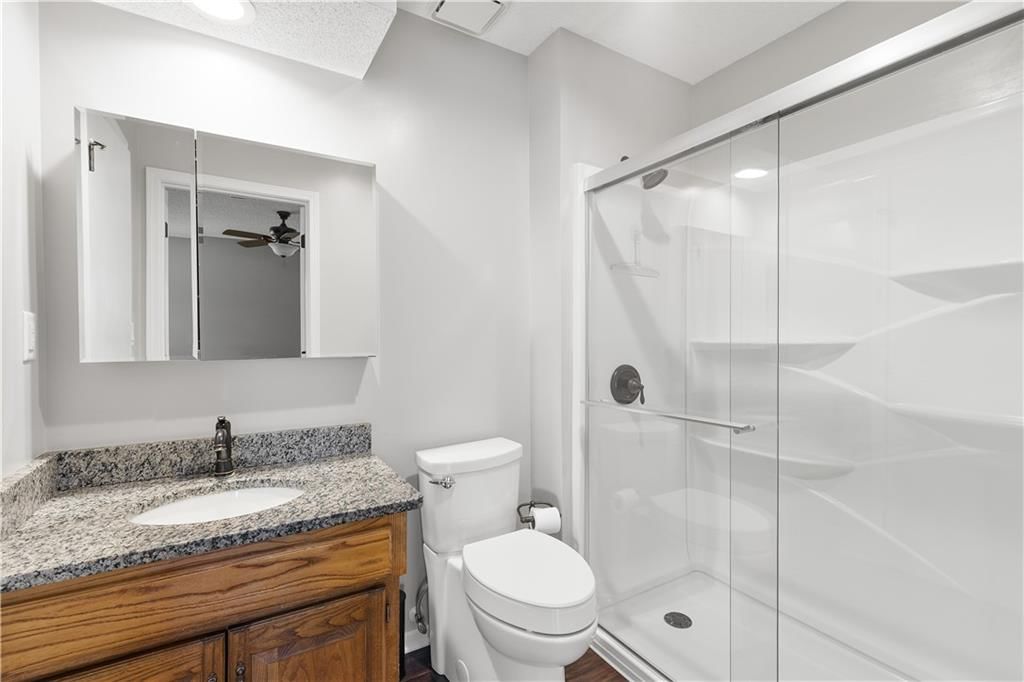225 SE Ridgeview Drive — photo 23