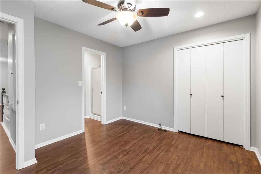 225 SE Ridgeview Drive — photo 26