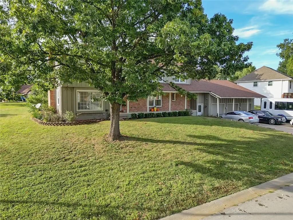 9526 Olmstead Road — photo 13