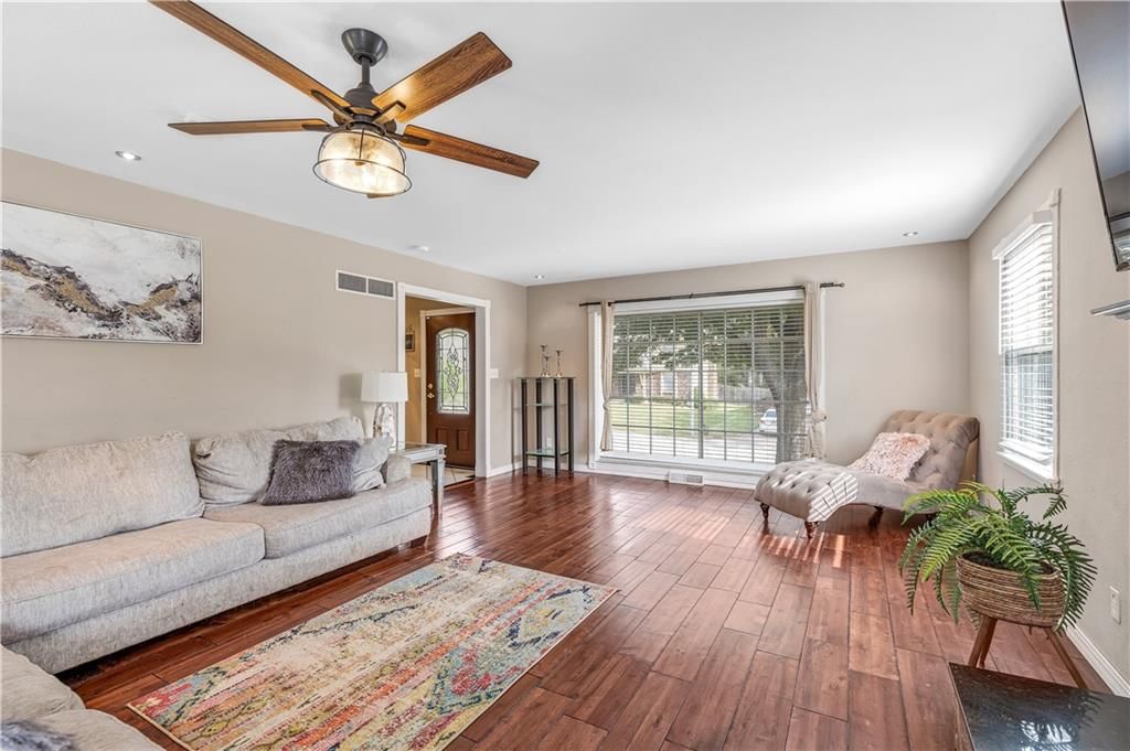 9526 Olmstead Road — photo 44