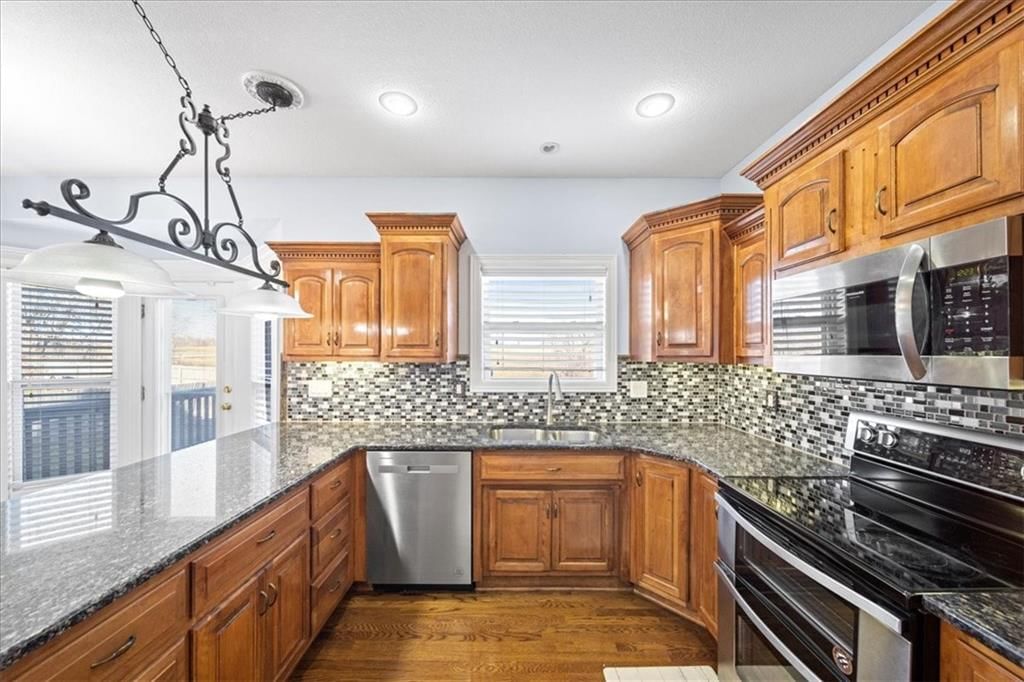 932 SW 33rd Street — photo 31