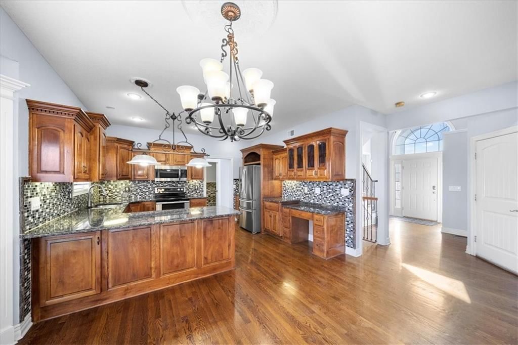 932 SW 33rd Street — photo 34