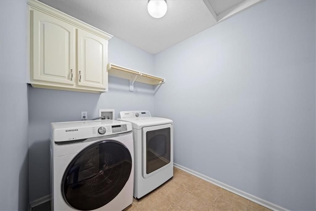 932 SW 33rd Street — photo 59