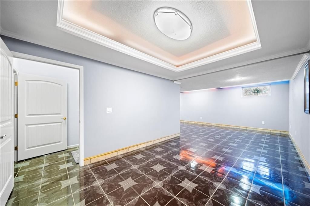 932 SW 33rd Street — photo 73