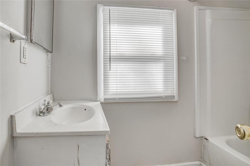 108 S Ralston Avenue — photo 15