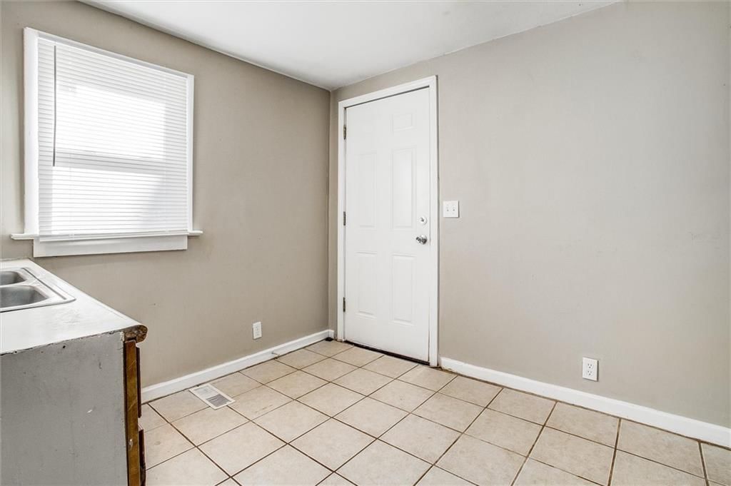 108 S Ralston Avenue — photo 16