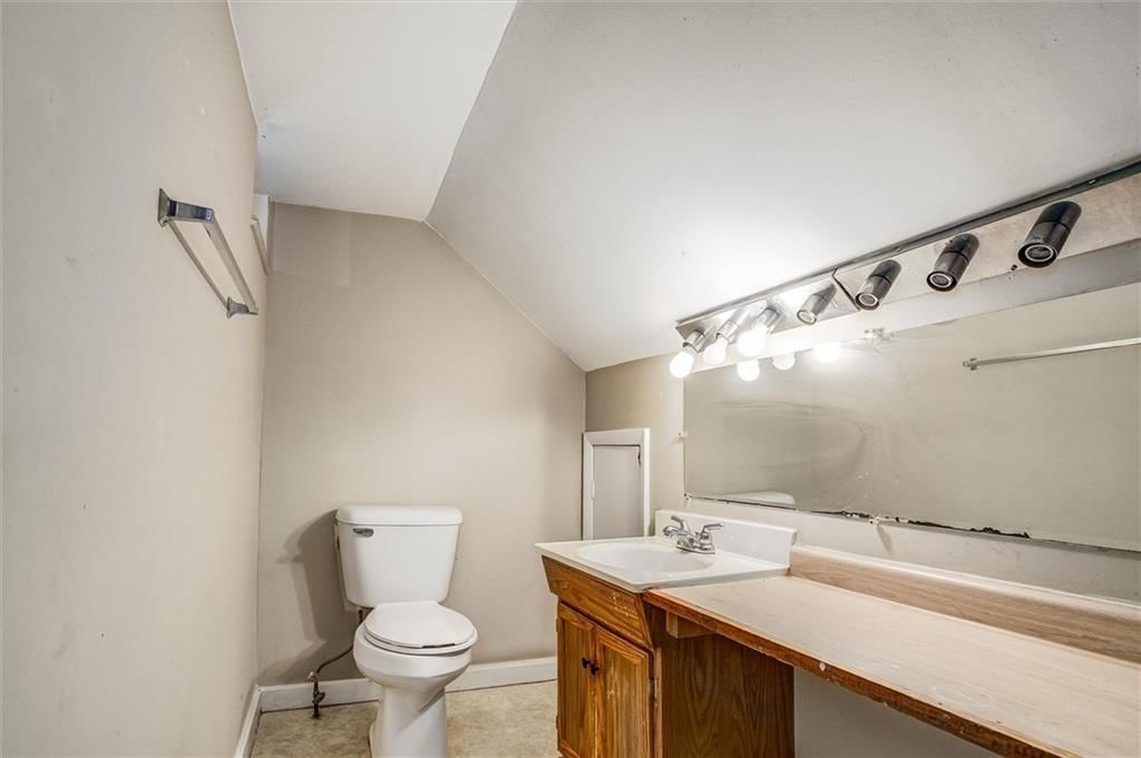 108 S Ralston Avenue — photo 21
