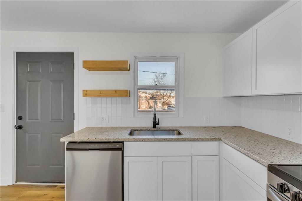 10100 E 78th Terrace — photo 9