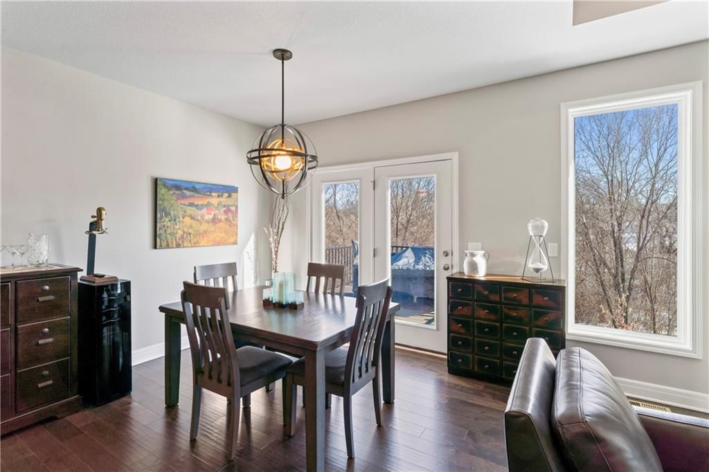 2404 NW Peekaboo Court — photo 16
